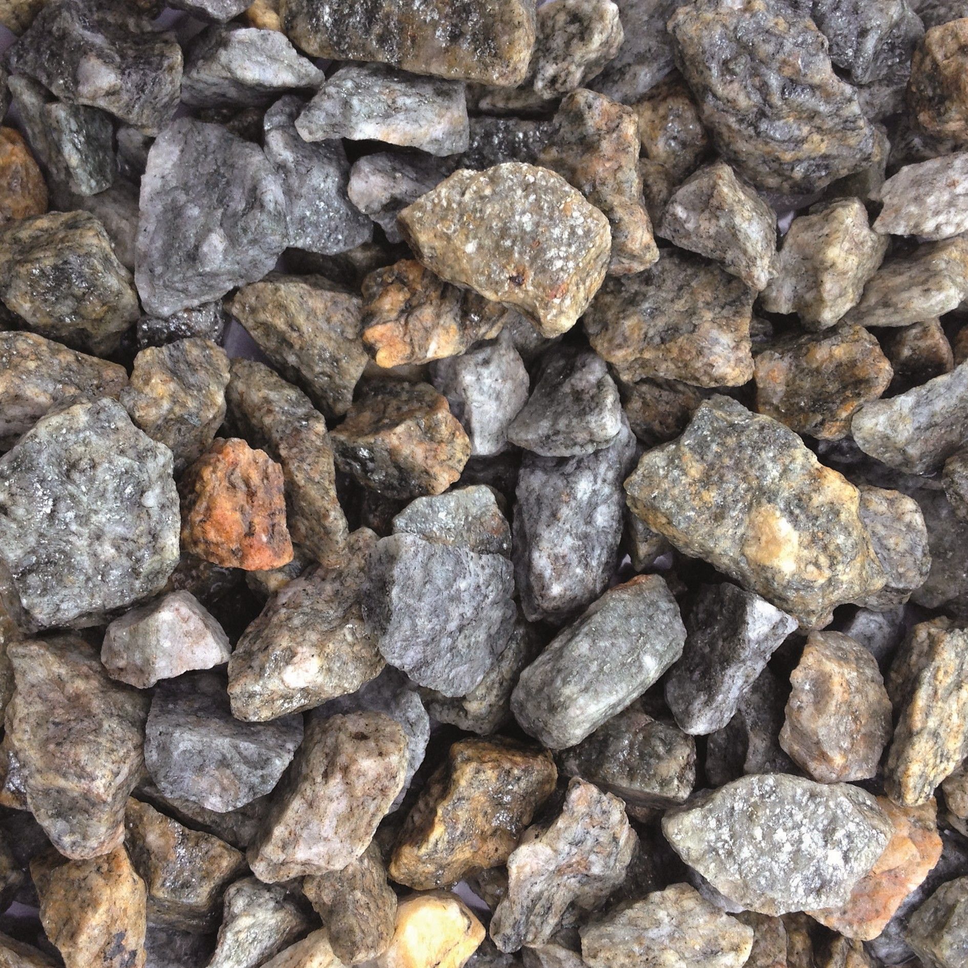 Decorative gravel broken „Luserna“ 50/70 25kg/bag